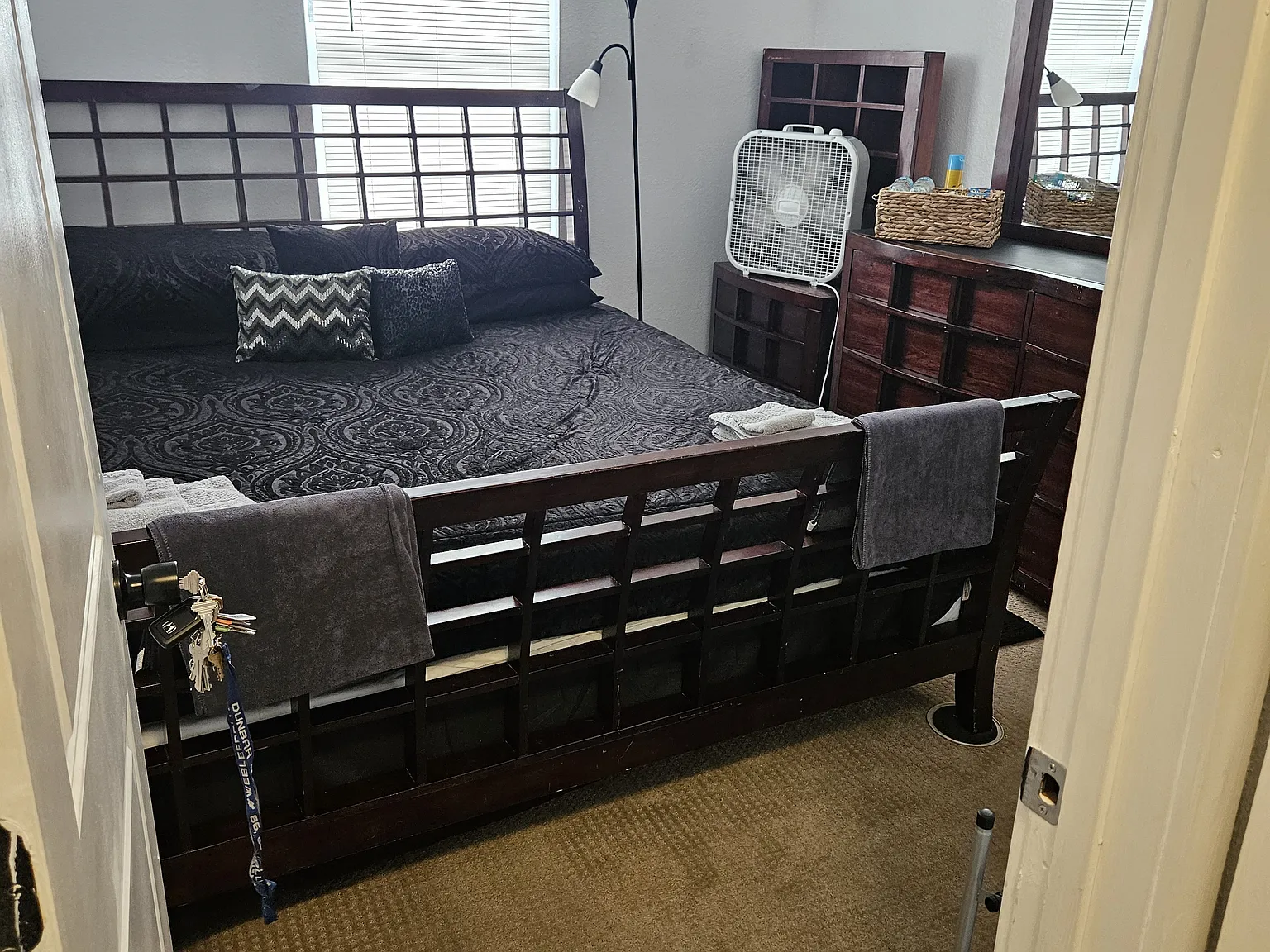 935 Nile St — Photo 3