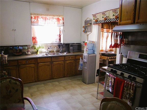 5th image of 139 S Bonnie Beach Pl