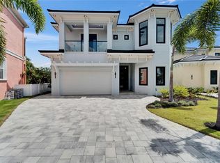 6520 Simone Shores Cir, Apollo Beach, FL 33572