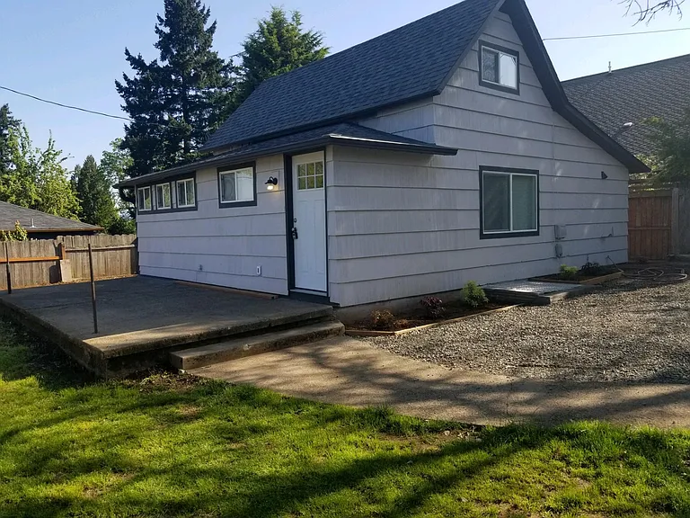 12726 SE Oatfield Rd — Photo 12