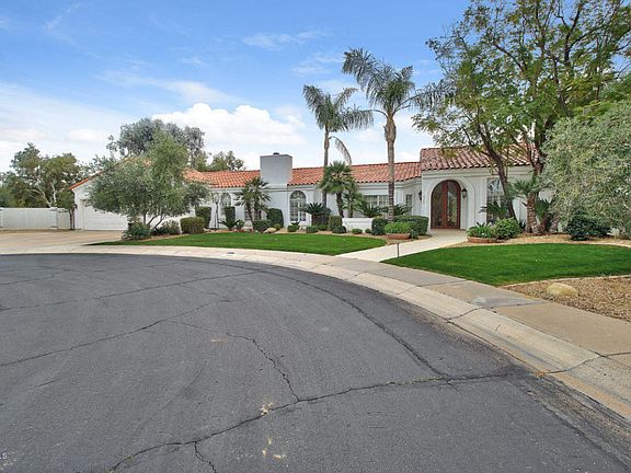 4th image of 9969 N 107th St