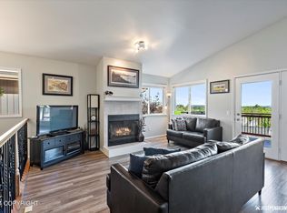 10336 Ridge Park Dr, Anchorage, AK 99519