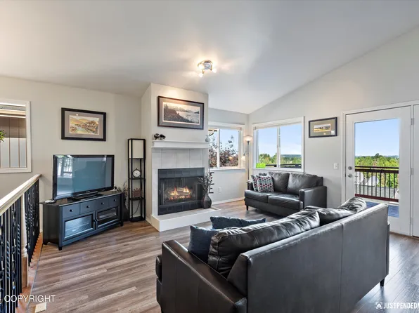 10336 Ridge Park Dr, Anchorage, AK 99519
