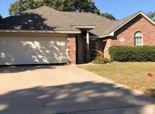 1805 Laura St, Weatherford, TX 76086