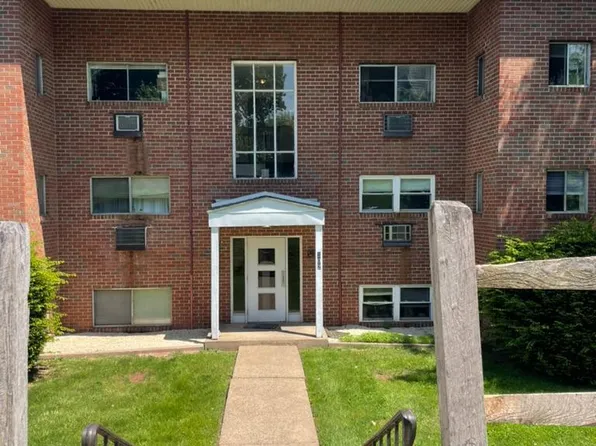 102 2nd St # Unit 2, Schwenksville, PA 19473