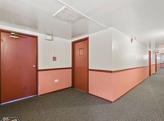 5th image of 1521 N Windsor Dr APT 115
