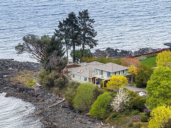 3rd image of 1545 Dorcas Point Rd