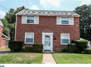 207 E Avon Rd, Brookhaven, PA 19015
