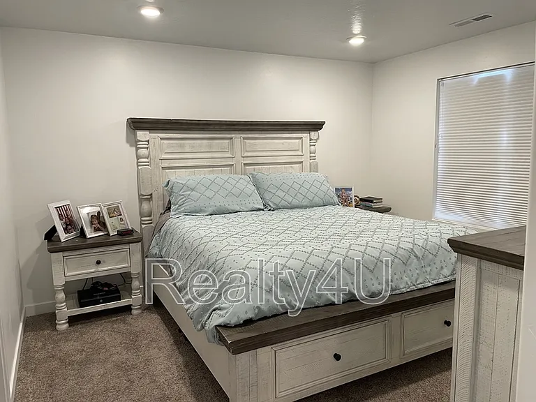 1088 E Waterway Ln #1 — Photo 12