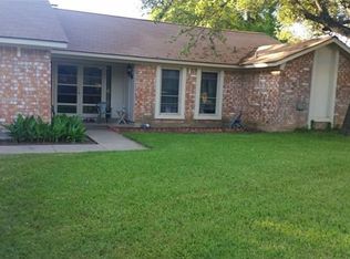 1703 Bluff Dr, Round Rock, TX 78681