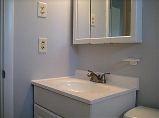 5th image of 2416 West Ave