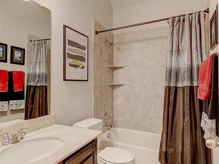 11709 Parade Dr — Photo 60