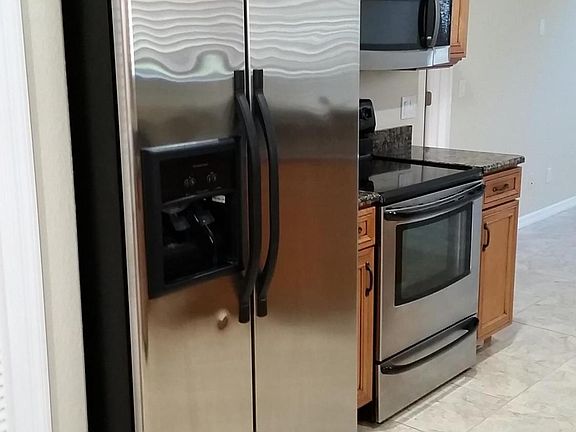 3rd image of 1529 Beechfern Dr #17