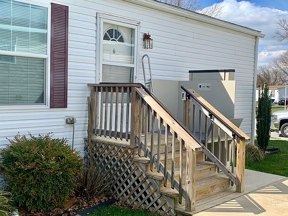 Exterior Image-1-Redman 160 Oxford Village