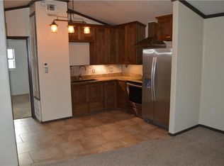113 S Waco St, Elm Mott, TX 76640
