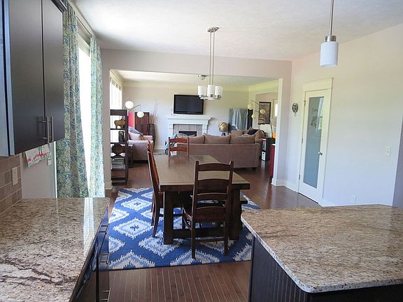 5th image of 255 Tuckahoe Ct NE