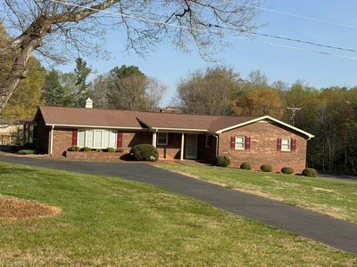 473 Winchester Dr, King, NC, 27021