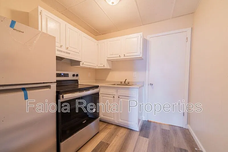 1 bed, 1.0 bath, 368 sqft, $1,000 — Photo 4