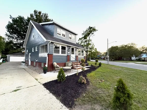 21430 Lake Shore Blvd, Euclid, OH 44123