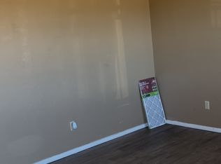 601 NW J St #5, Stigler, OK 74462