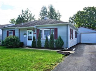 1052 Bel Aire Dr, Rantoul, IL 61866