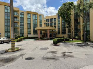 11780 SW 18th St APT 321-2, Miami, FL 33175