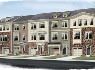 8911 Garrett Way, Manassas, VA 20112