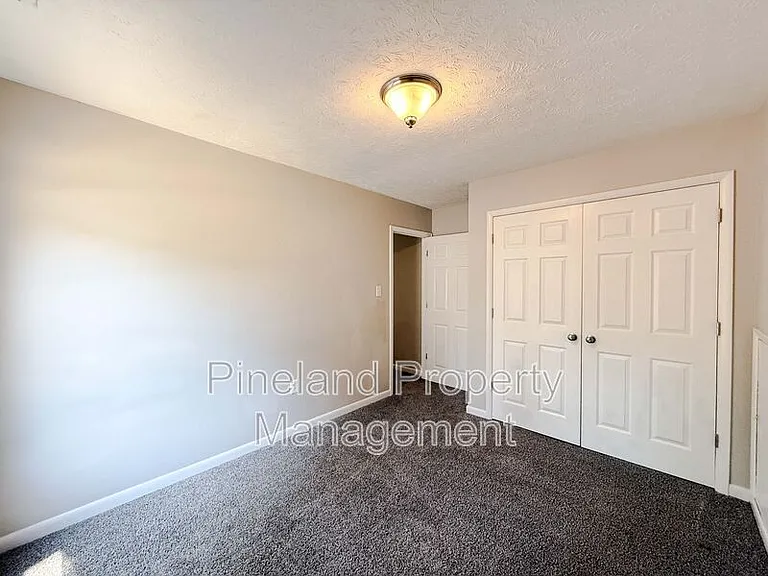374 Wilder Dr — Photo 18