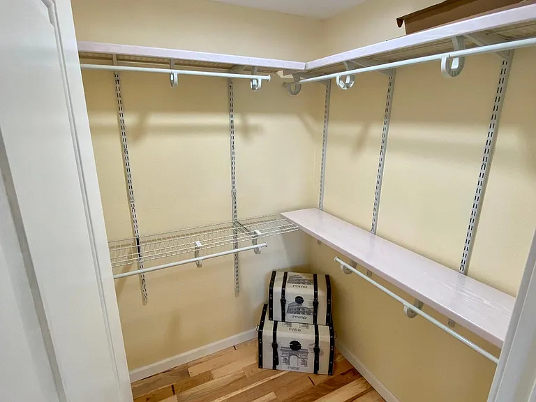 1304 Madrona Beach Rd NW — Photo 32