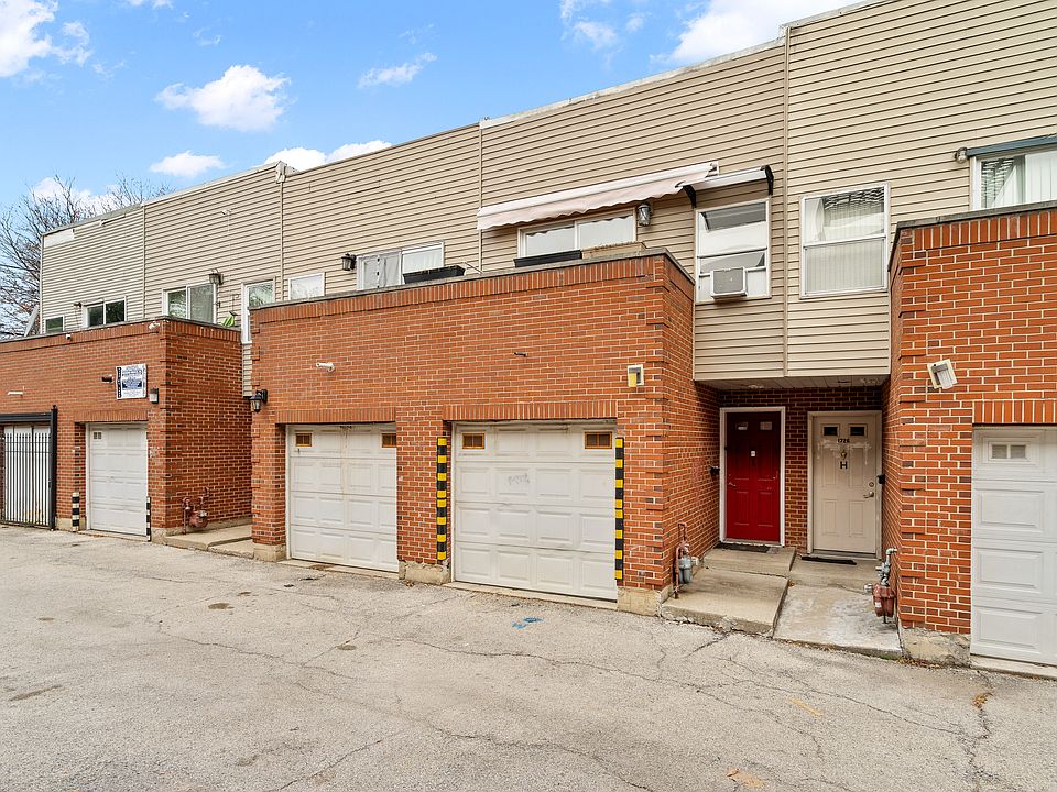 1st image of 1726 N Kedzie Ave #101