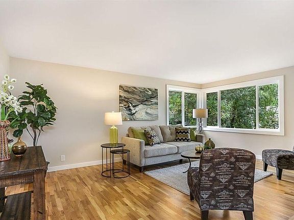 Upper living area