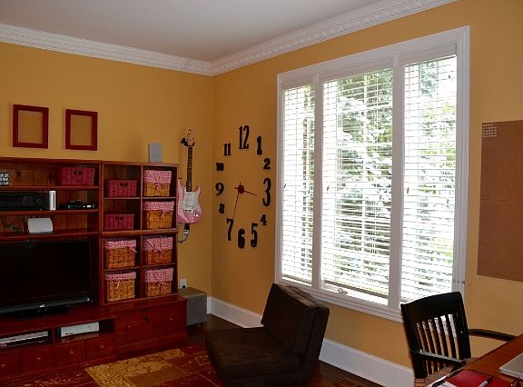 4th image of 7679 Crossbill Ct