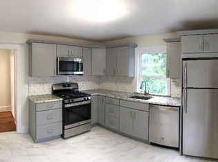 64 Wiggins St #2, Princeton, NJ 08540