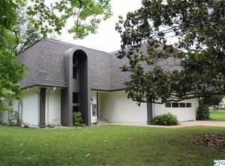 2101 Aftonbrae Dr SE, Huntsville, AL 35803
