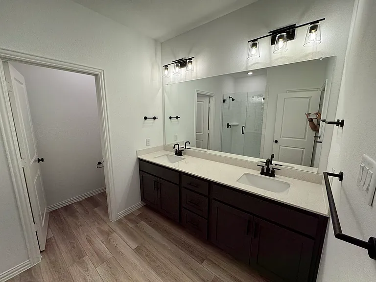 1289 Doris May Dr — Photo 31