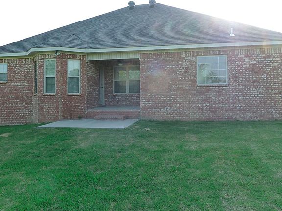 2nd image of 290 Goldrush Ln