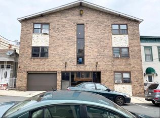 304 71st St APT 4, Guttenberg, NJ 07093