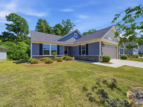 4507 Hunton Dale Rd NW, Concord, NC 28027