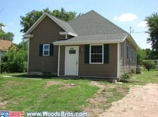 1016 E St, Aurora, NE 68818