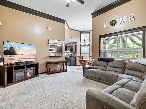 5th image of 1204 Chinook Cir