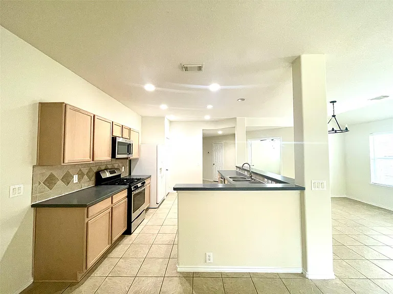 5811 La Crema — Photo 23