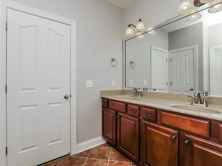 3032 Community Cir — Photo 14