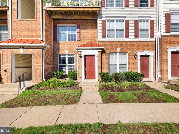 2494 Quick St APT 102, Herndon, VA 20171