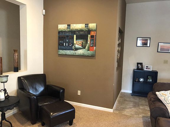 Additional living area seating