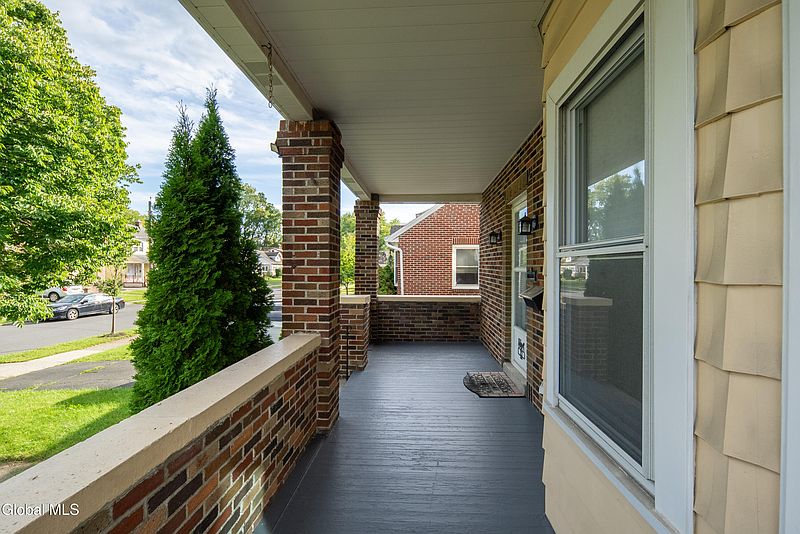 3rd image of 22 Marwill Street