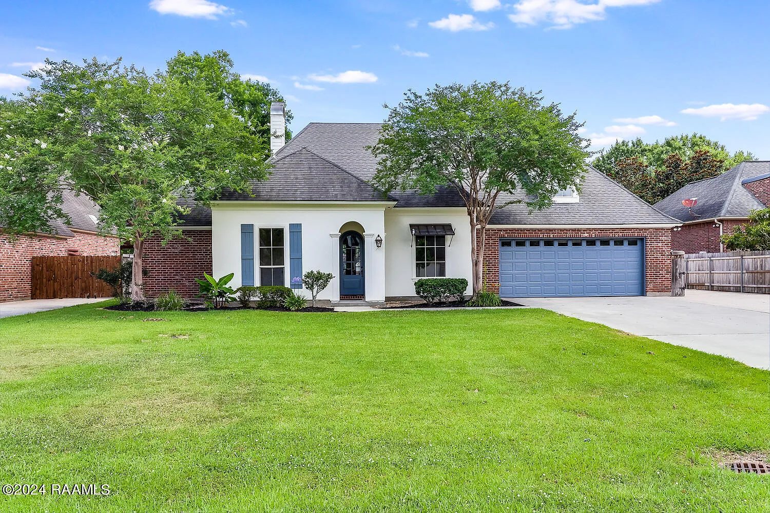 5 bed, 3312 sqft, $3,500 — Photo 1