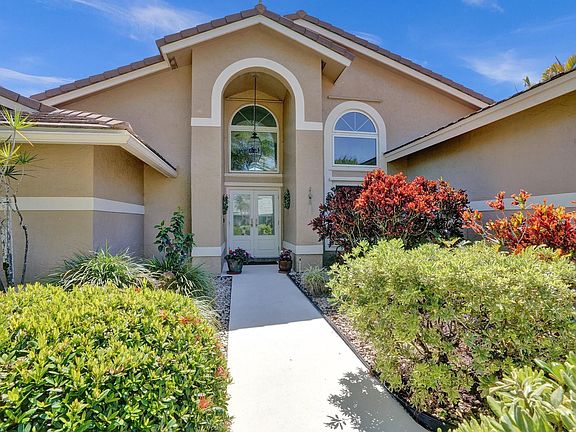 2nd image of 8580 NW 52nd Place