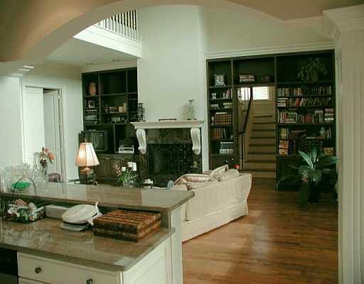 2nd image of 4448 Rue Saint Peter