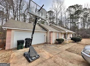 86 Spring Valley Ln, Sharpsburg, GA 30277