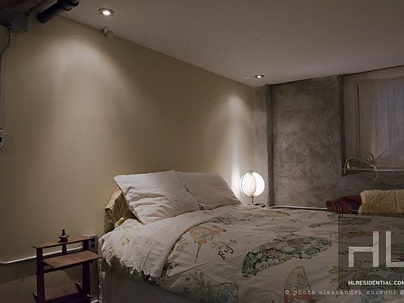 5th image of 1037 Carroll St #1
